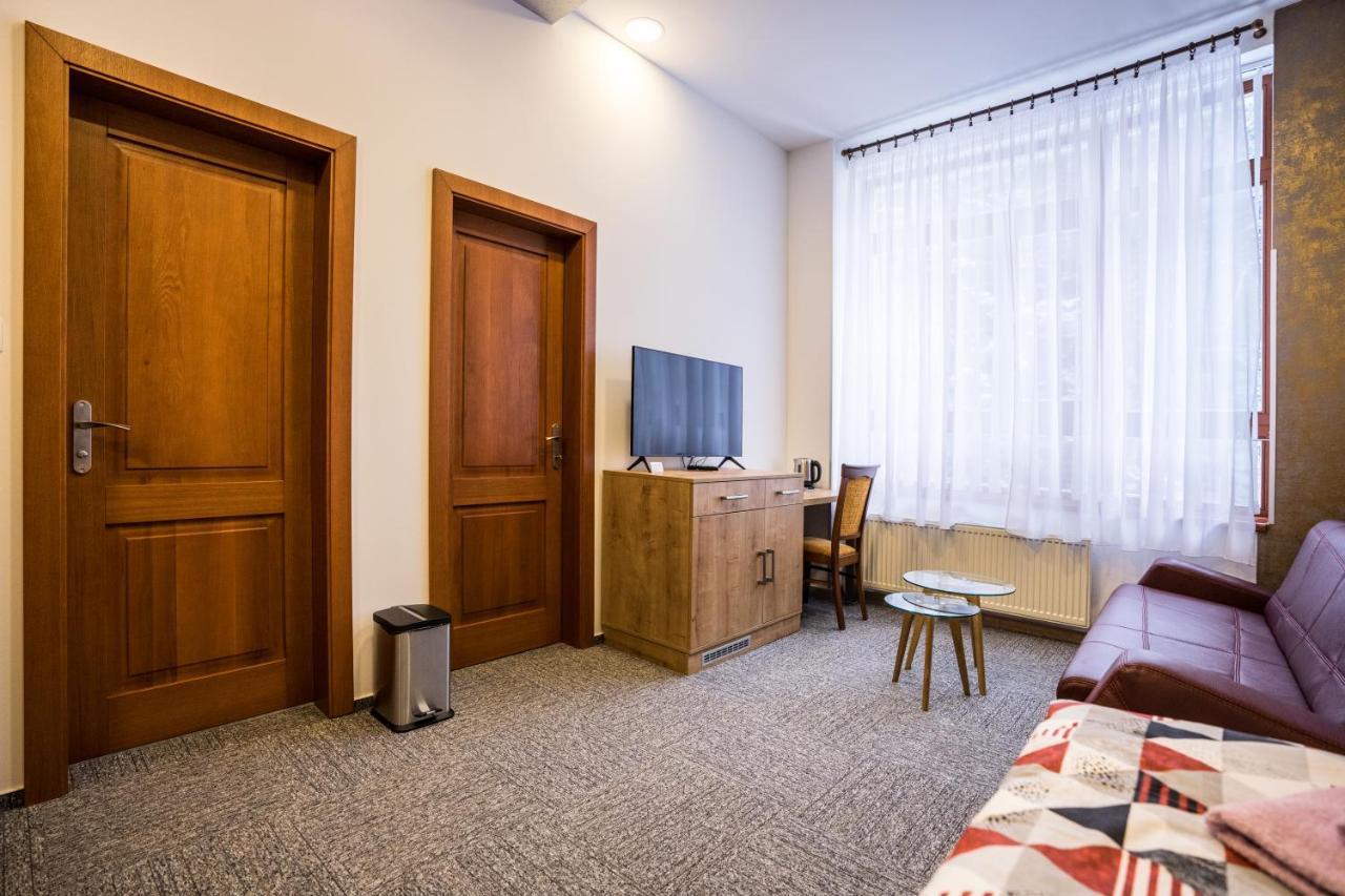 Hotel Somka Drienica Екстериор снимка