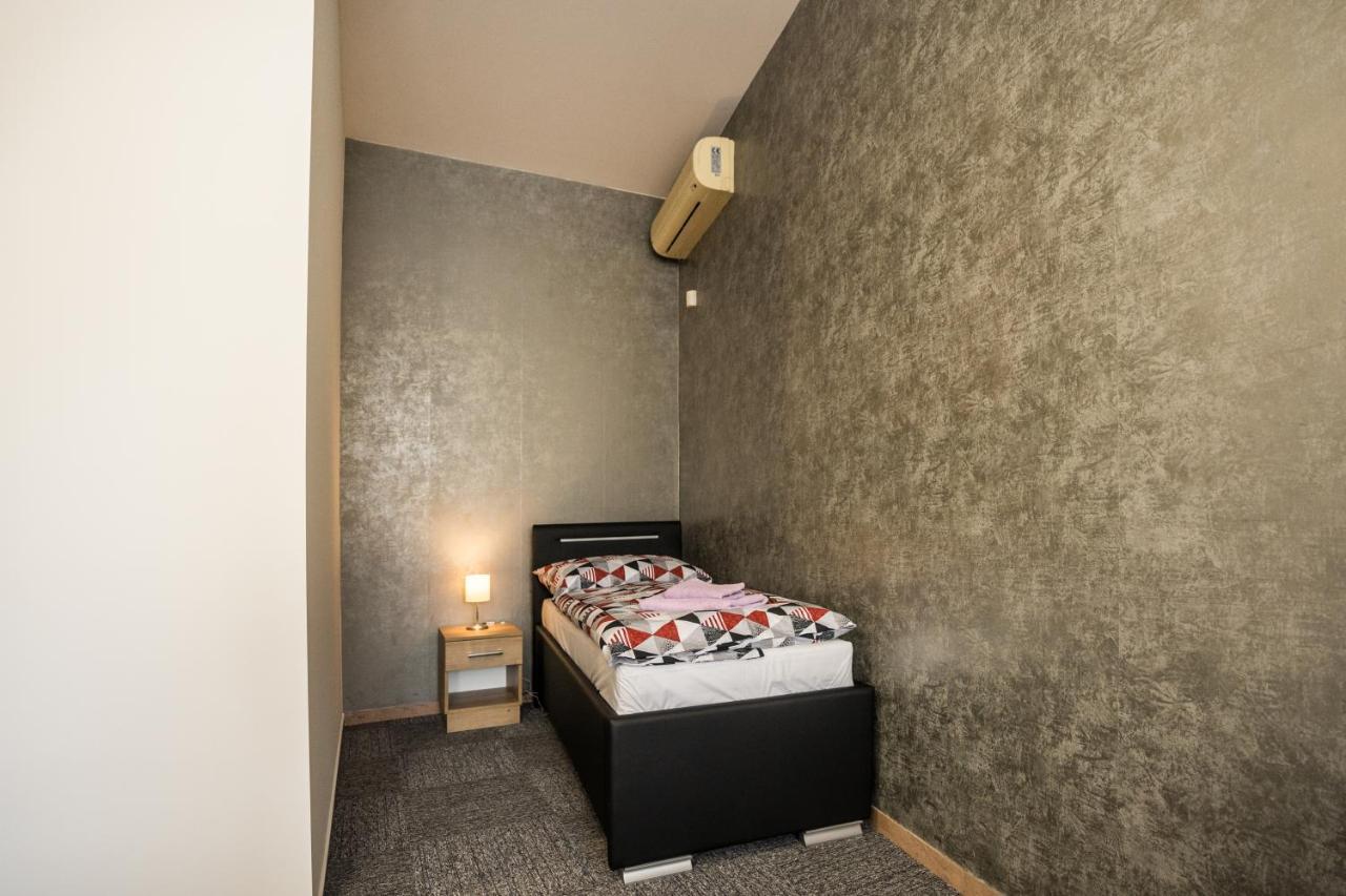 Hotel Somka Drienica Екстериор снимка