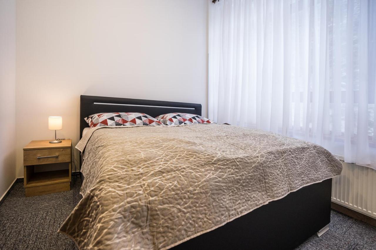 Hotel Somka Drienica Екстериор снимка