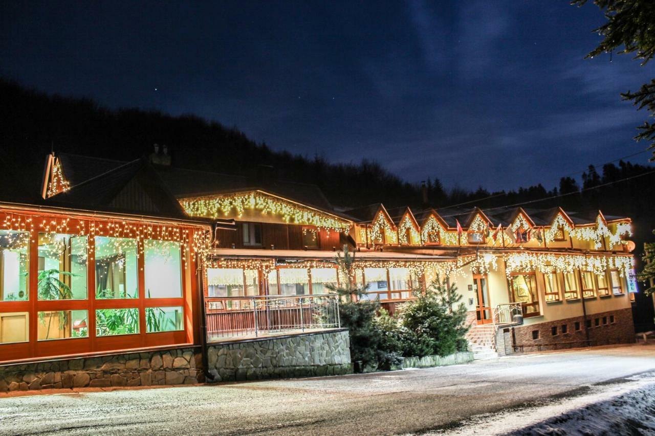 Hotel Somka Drienica Екстериор снимка
