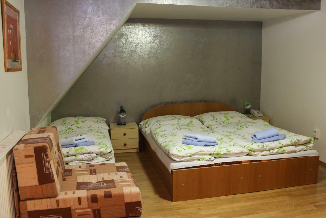 Hotel Somka Drienica Екстериор снимка